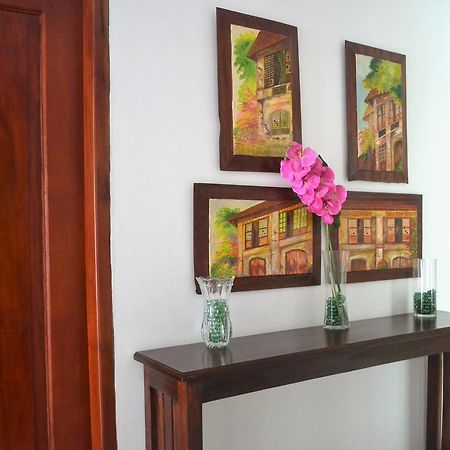 Hotel Lola Natividad Vigan Kültér fotó